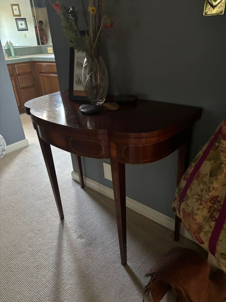 Certainly! Since you mentioned "these images" but I don't have access to any images in this message, I'll provide three generalized sample alt texts for a Side & Console Table. If you provide specific details or images, I can tailor the descriptions accordingly.