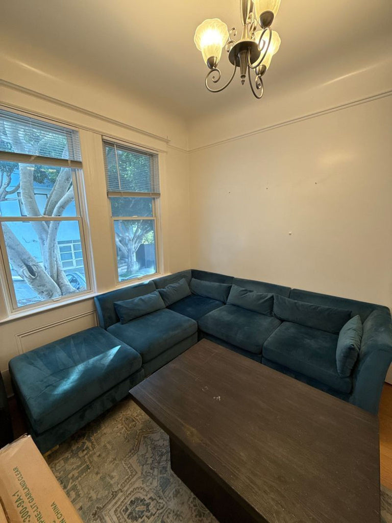 Certainly! However, I can't see any images attached to your message. Please upload the images or provide a description, and I'll create three distinct, concise alt texts for you.