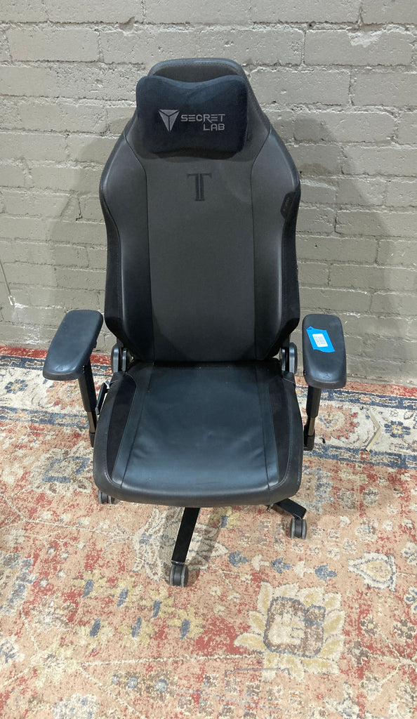 SecretLab Titan Evo Office Chair