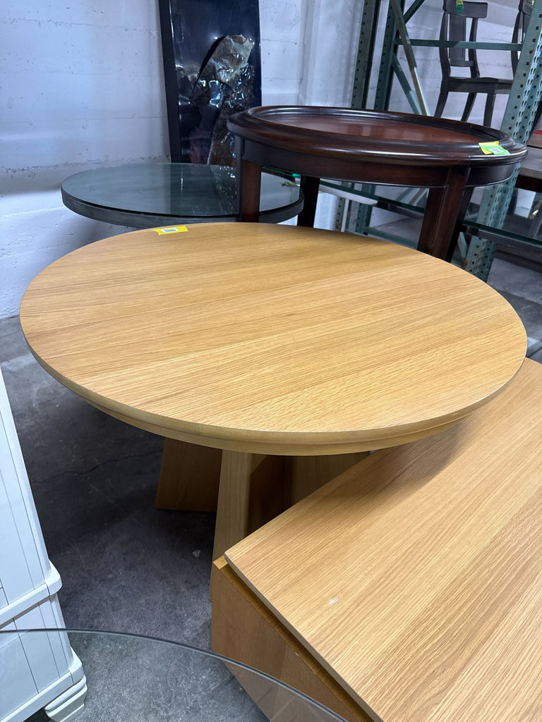 Lulu and Georgia Nycola Extendable Oval Dining Table