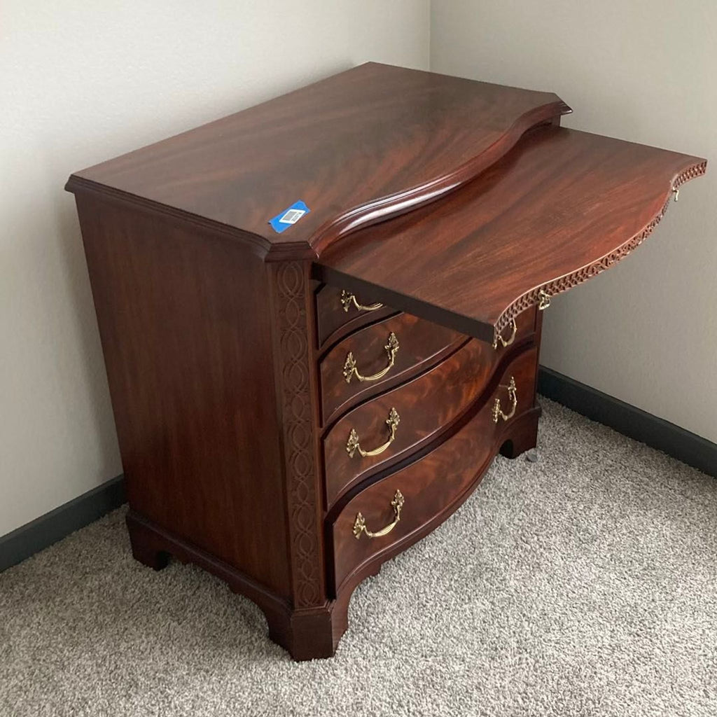 Henkel-Harris Serpentine Mahogany Bachelor Chest