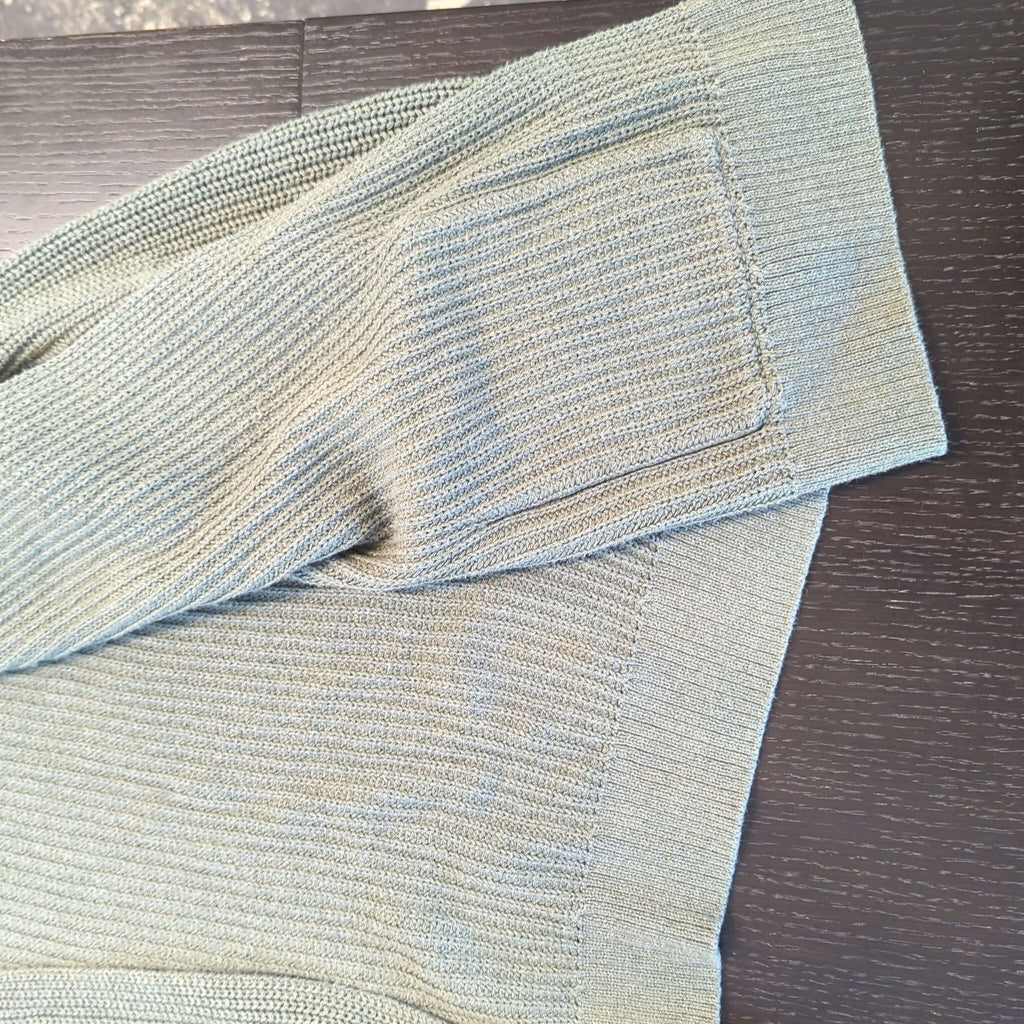Gap Sweater - Size L