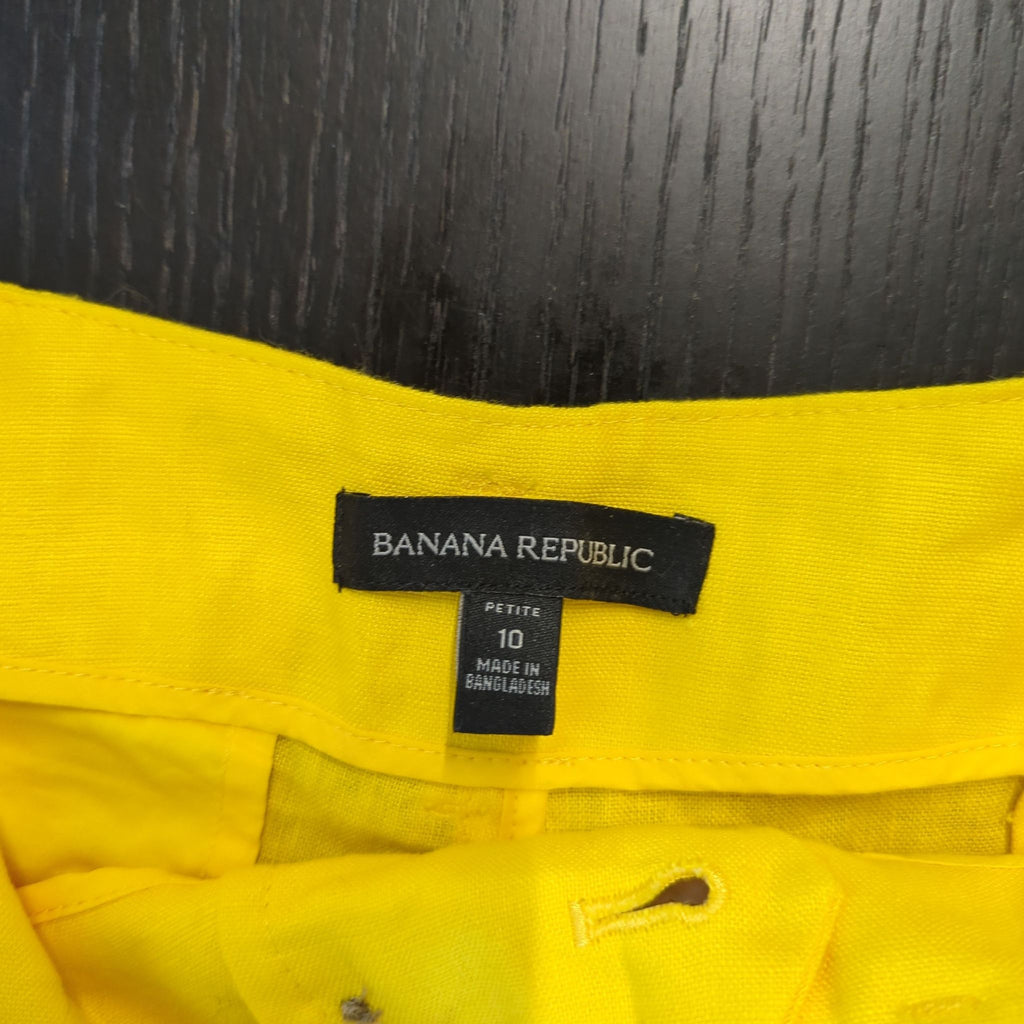 Banana Republic Women's Petite Linen Yellow Shorts Size 10