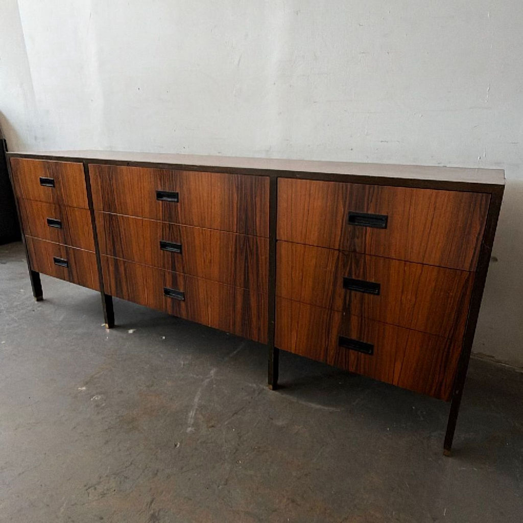Harvey Probber Mid-Century Modern Sideboard & Credenza with Nine Drawers