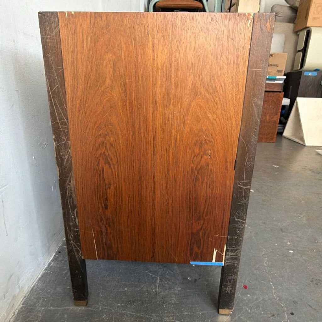 Harvey Probber Mid-Century Modern Sideboard & Credenza with Nine Drawers