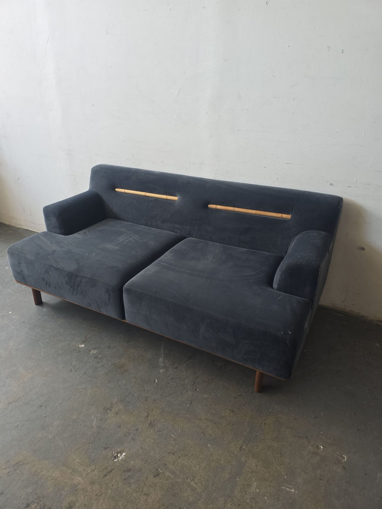 Sài Gòn Love Seat Sofa