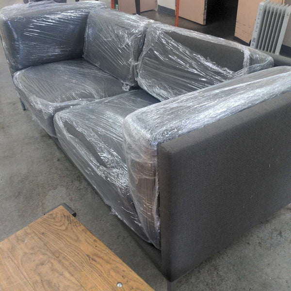 I'm sorry, but I don't see any images attached or included in your message. Please upload the images or provide more details so I can write the alt text for you.