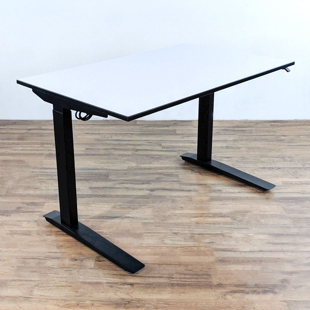 Fully Sit/Stand Adjustable Desk