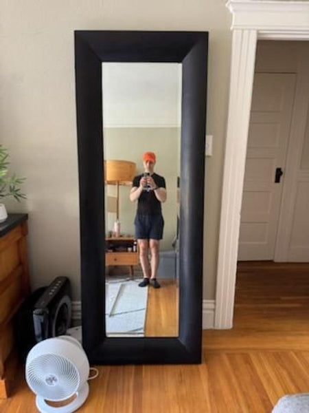 1070389