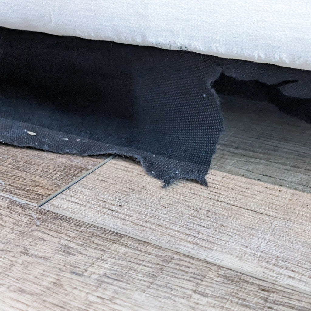 Modern Tufted Back Sofa