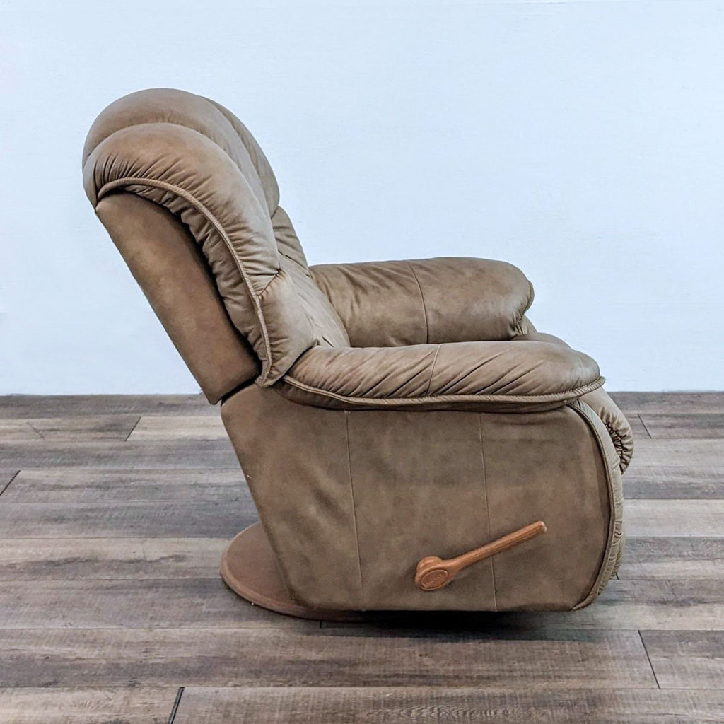 La-Z-Boy Swivel Rocker Recliner