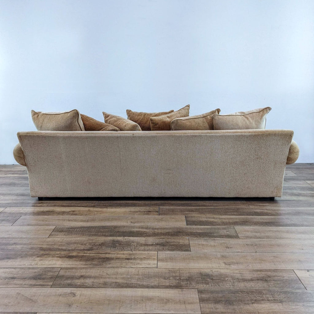 Hickory White 3-seat Sofa