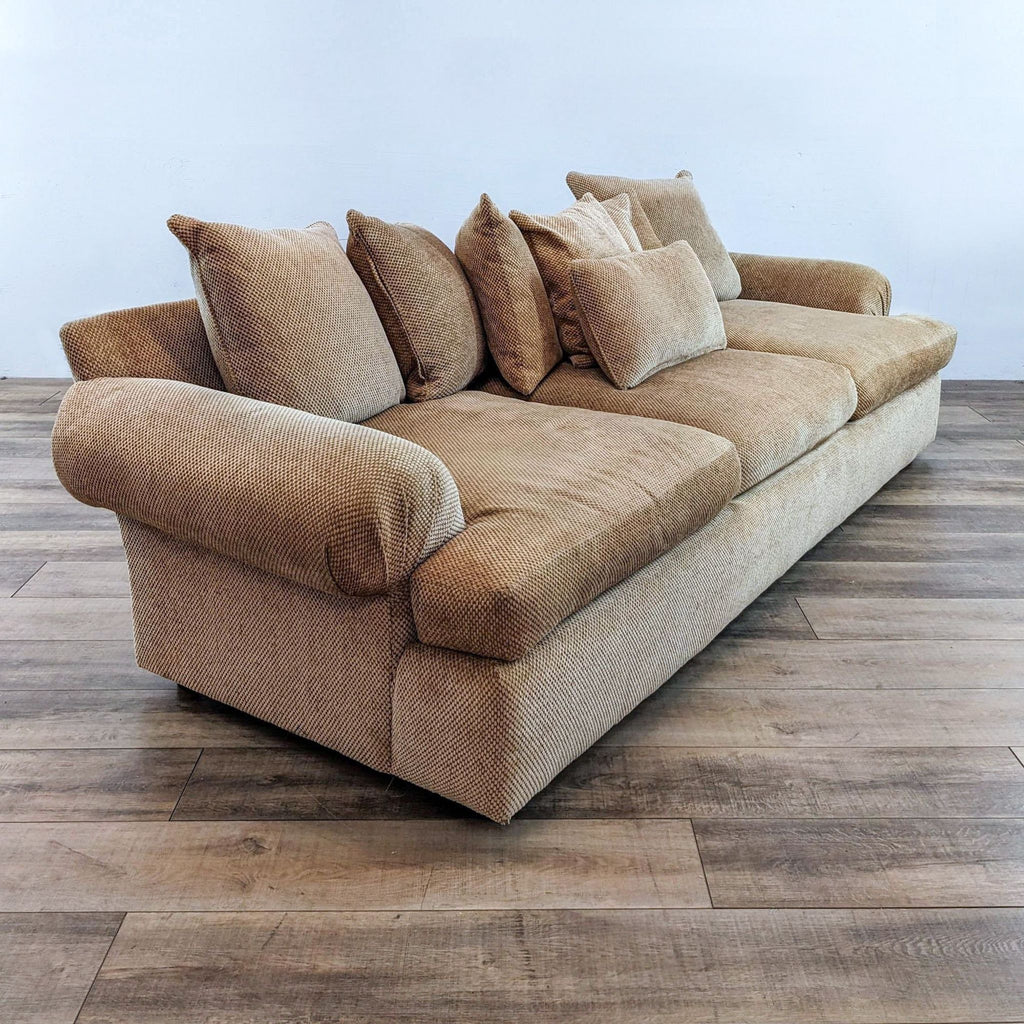 Hickory White 3-seat Sofa