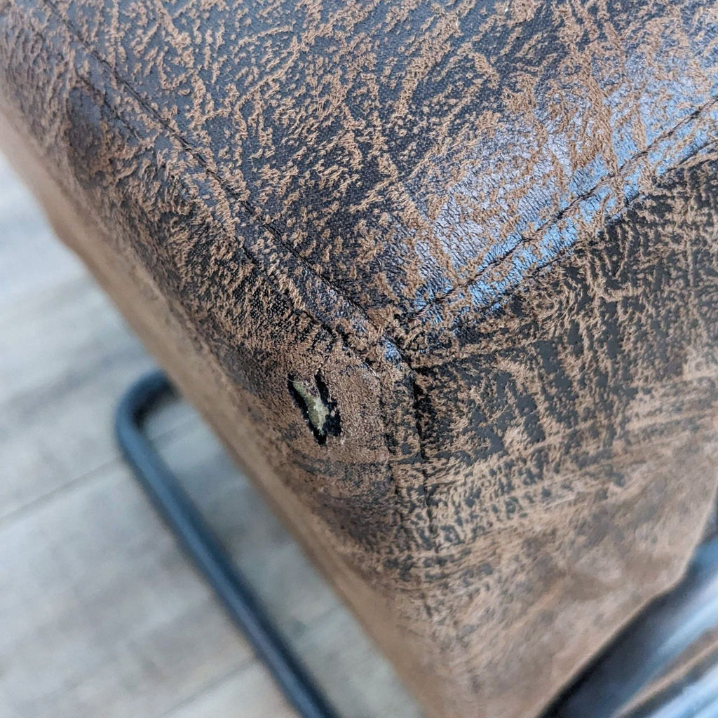 Zueo Father Lounge Chair with Ottoman