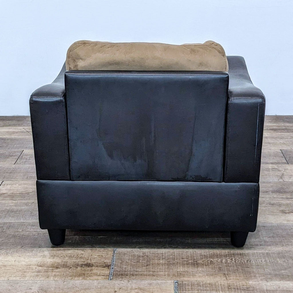 Contemporary Faux Leather Lounge Chair
