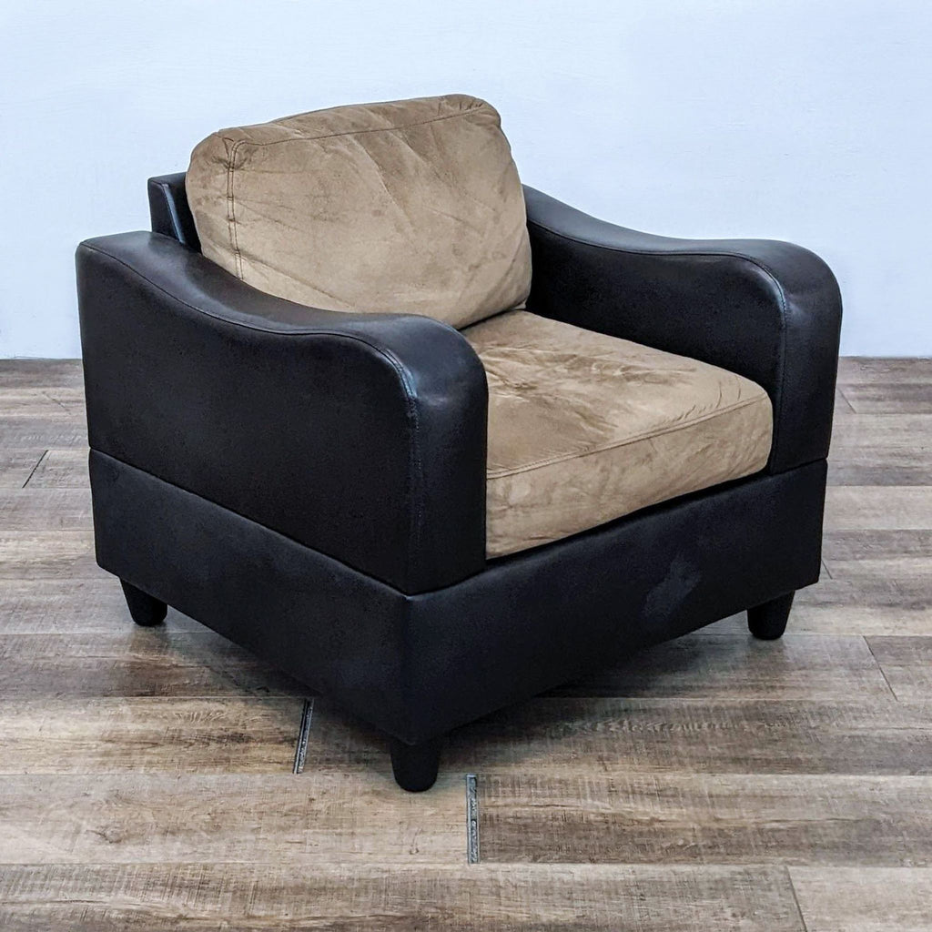 Contemporary Faux Leather Lounge Chair