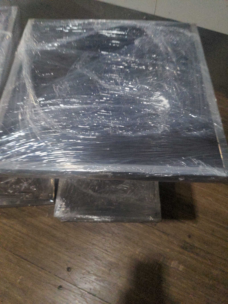 1069702