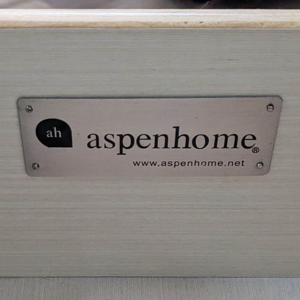 Aspenhome Cambridge White”Chesser”