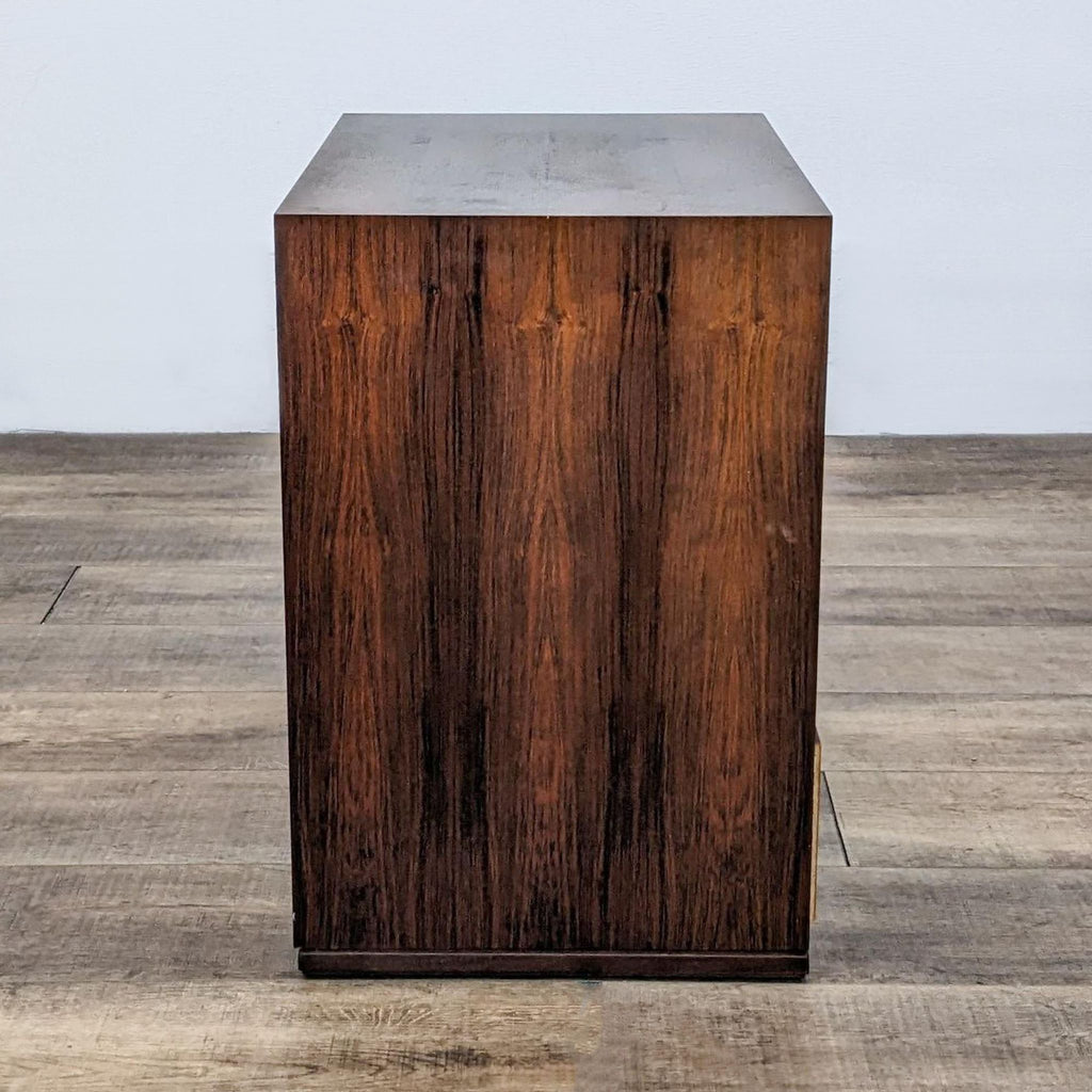 Transitional 5 Drawer End Table / Nightstand