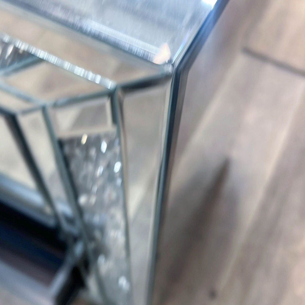 Modern 6-Drawer Mirrored Dresser