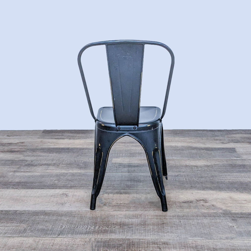 the [ unused0 ] chair is a modern, contemporary design.