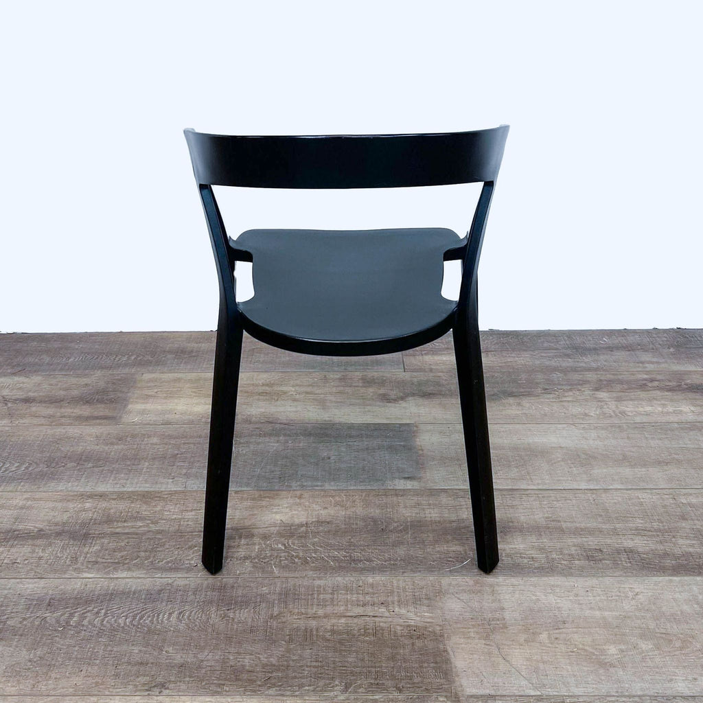 Rove Concepts Compas Chair