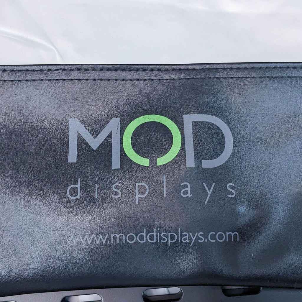 Mod Displays XVLine Travel Cabinet