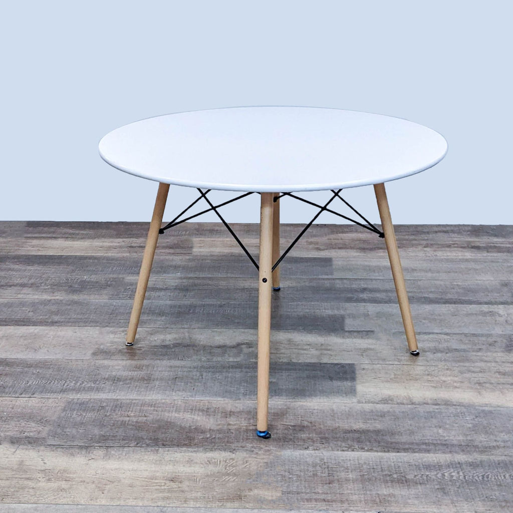 42” Round Modern Dining Table