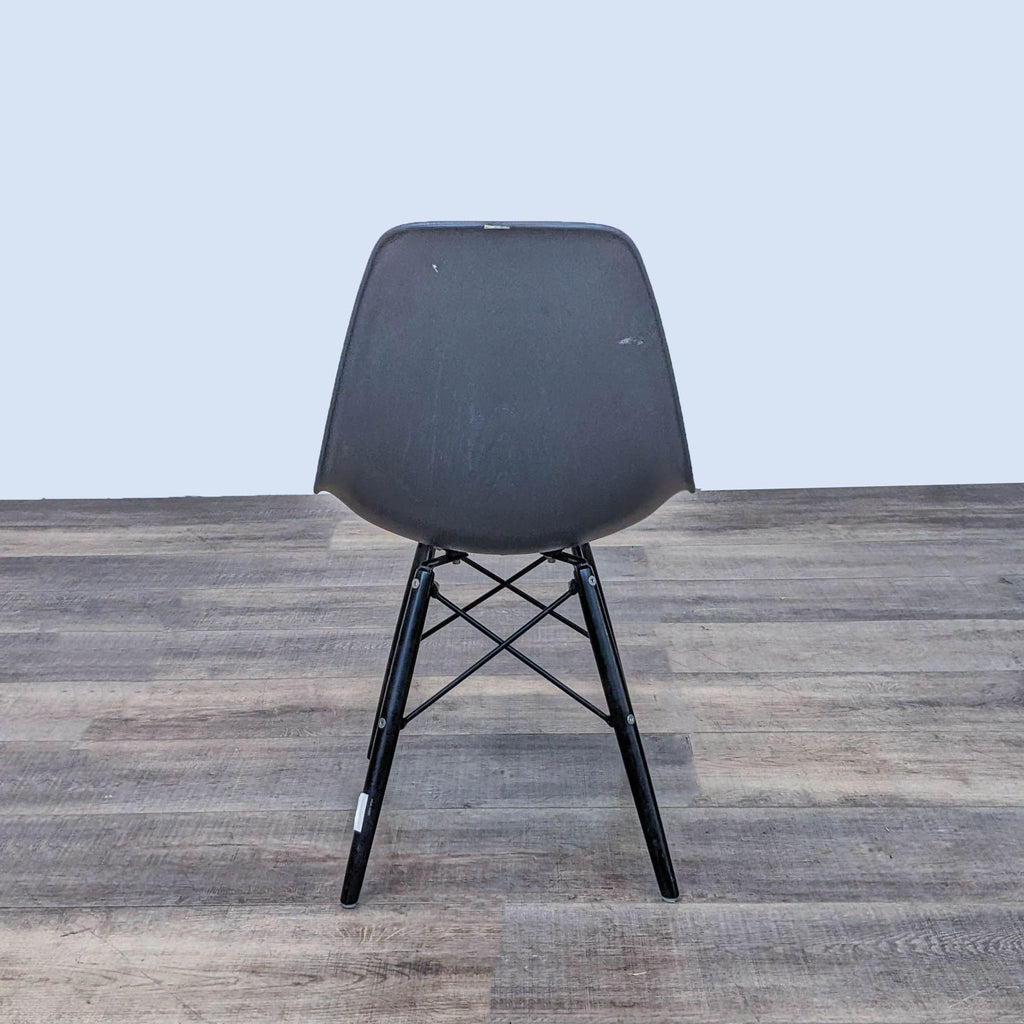 Modern Eifel Dining Chair