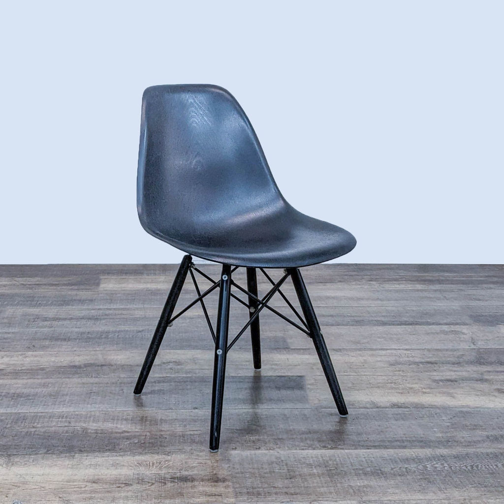 Modern Eifel Dining Chair