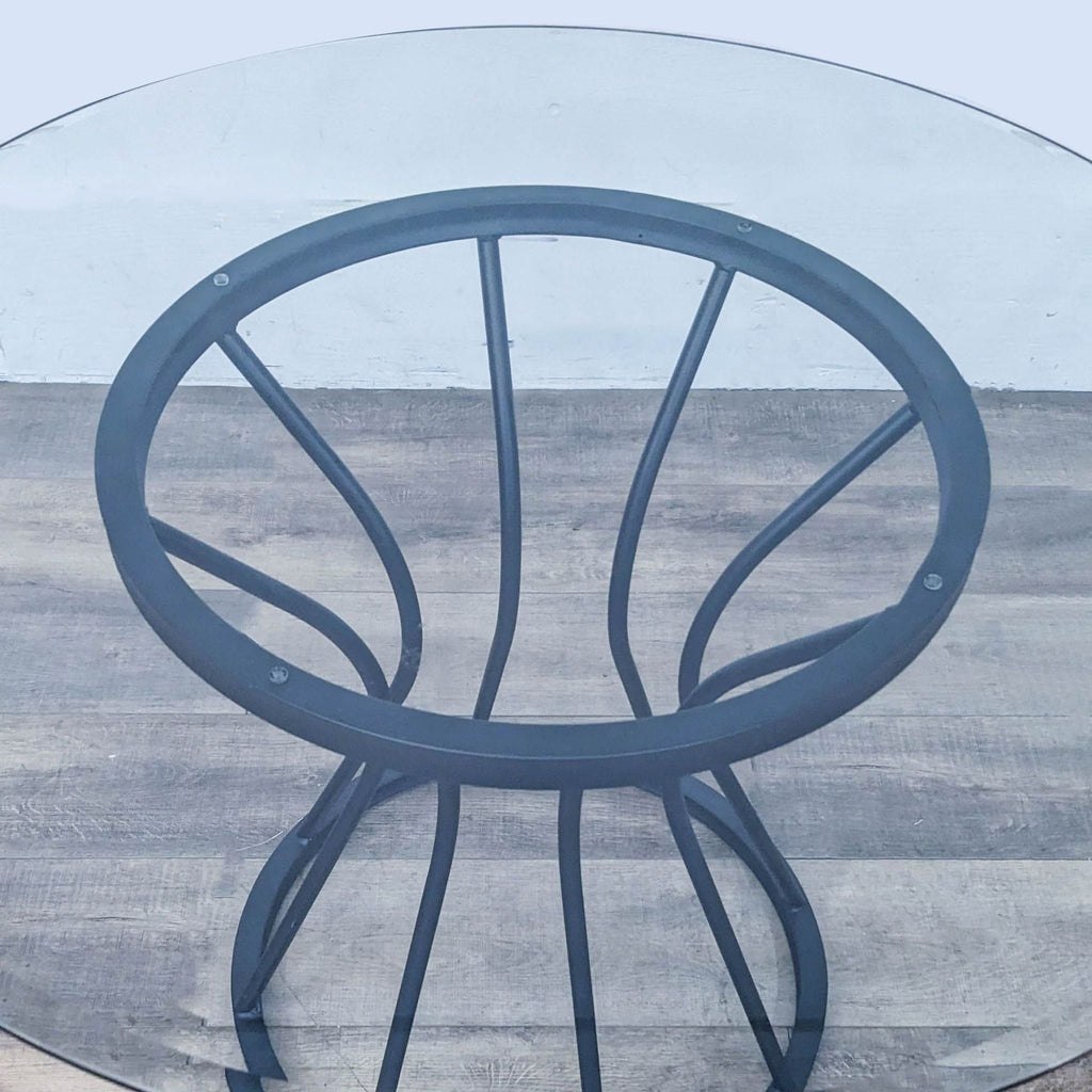 Armen Living Zurich Modern Dining Table