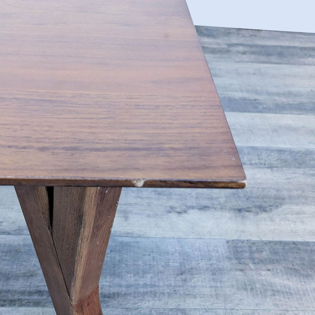 Mid-Century Style Expandable Dining Table