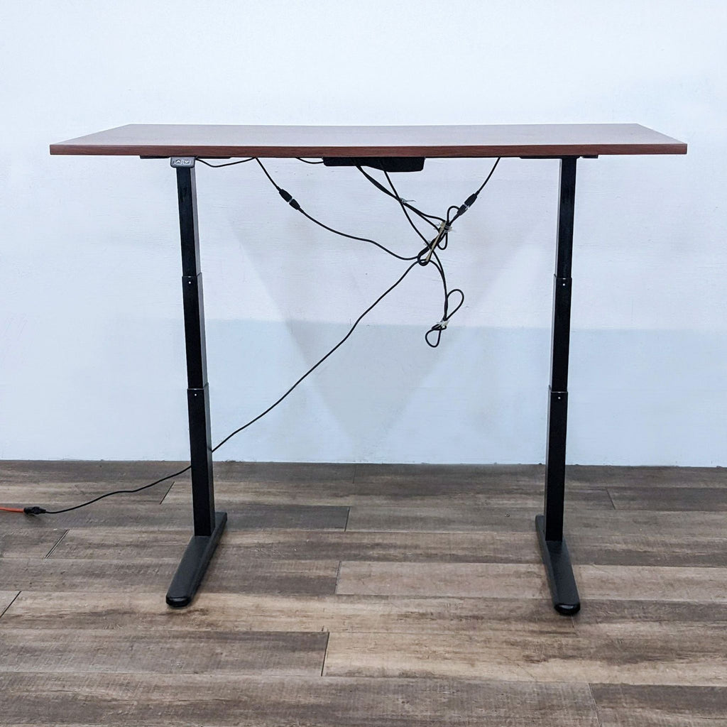Sit/Stand Adjustable Desk