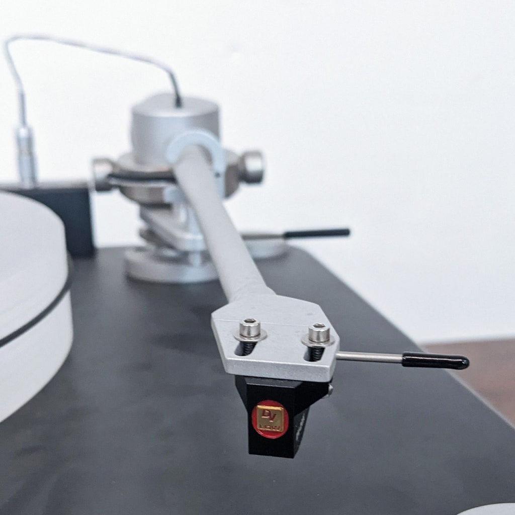 VPI Scout Turntable