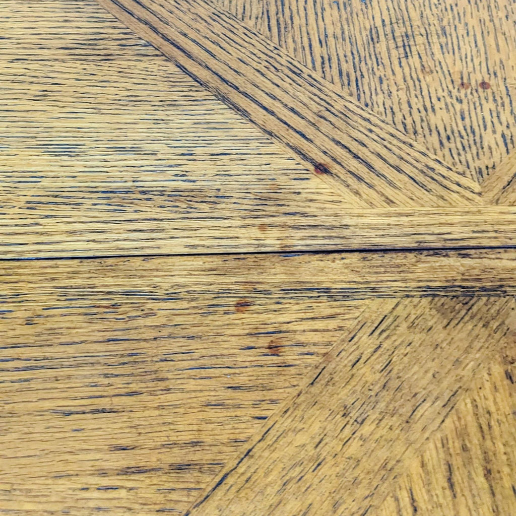 Traditional Expandable Dining Table