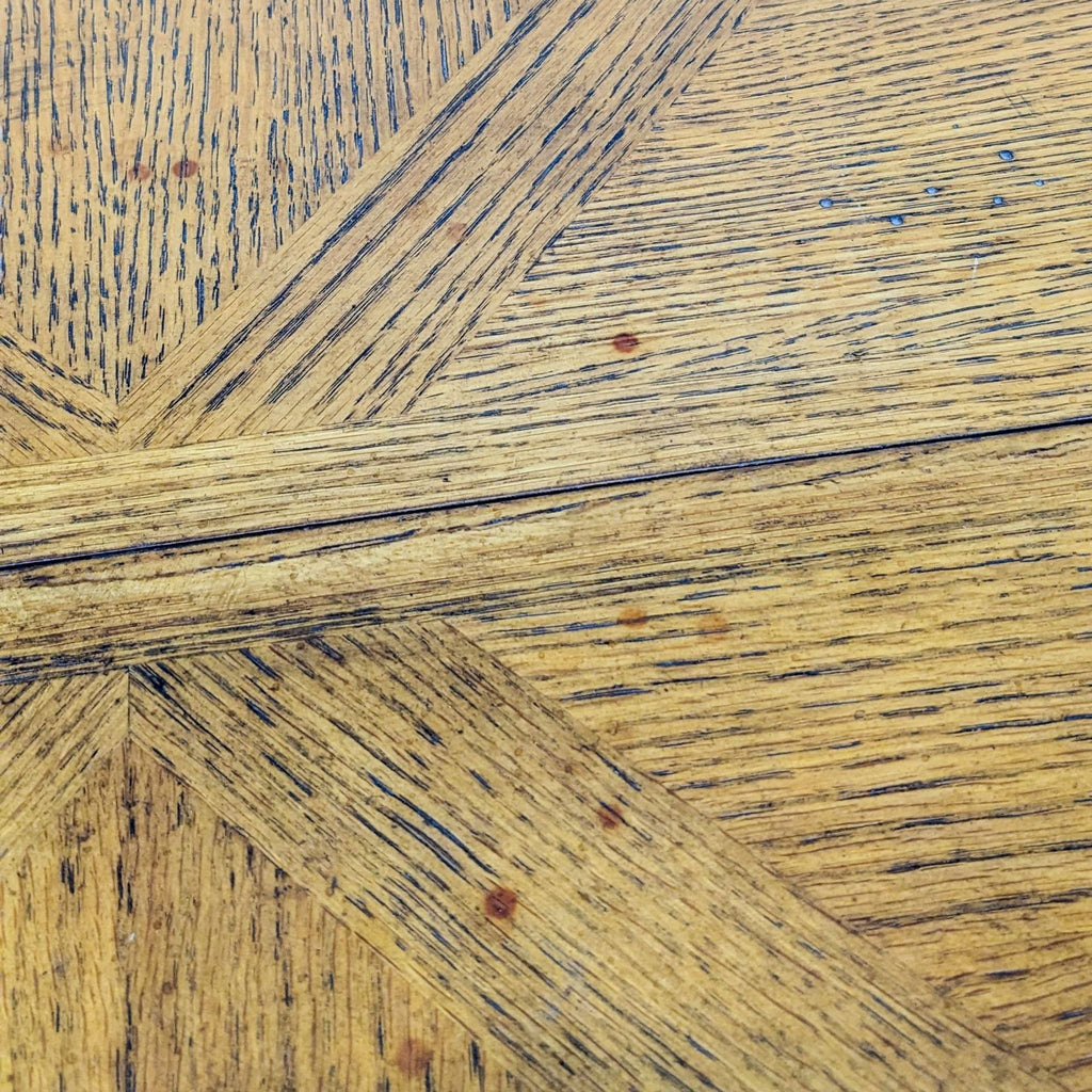 Traditional Expandable Dining Table