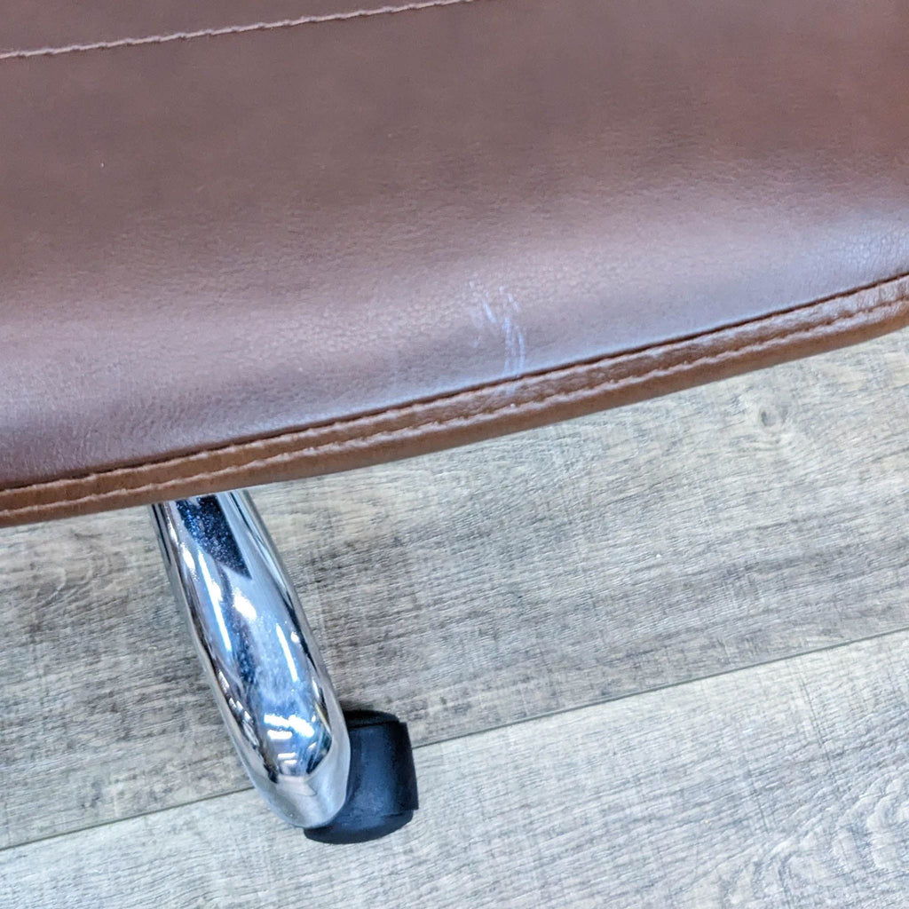 Modern Mid Back Task Chair