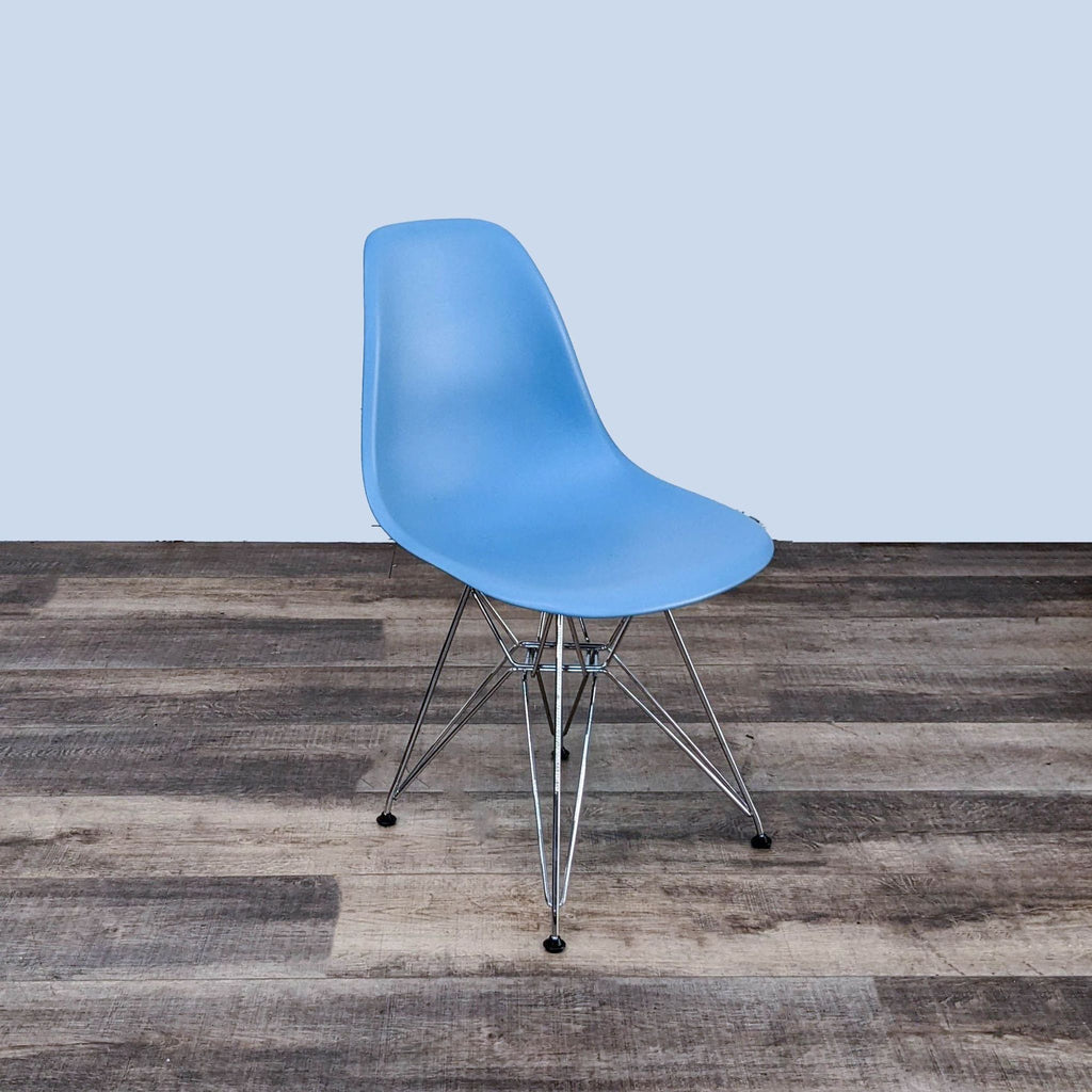 Herman Miller Eames Molded Side Chair