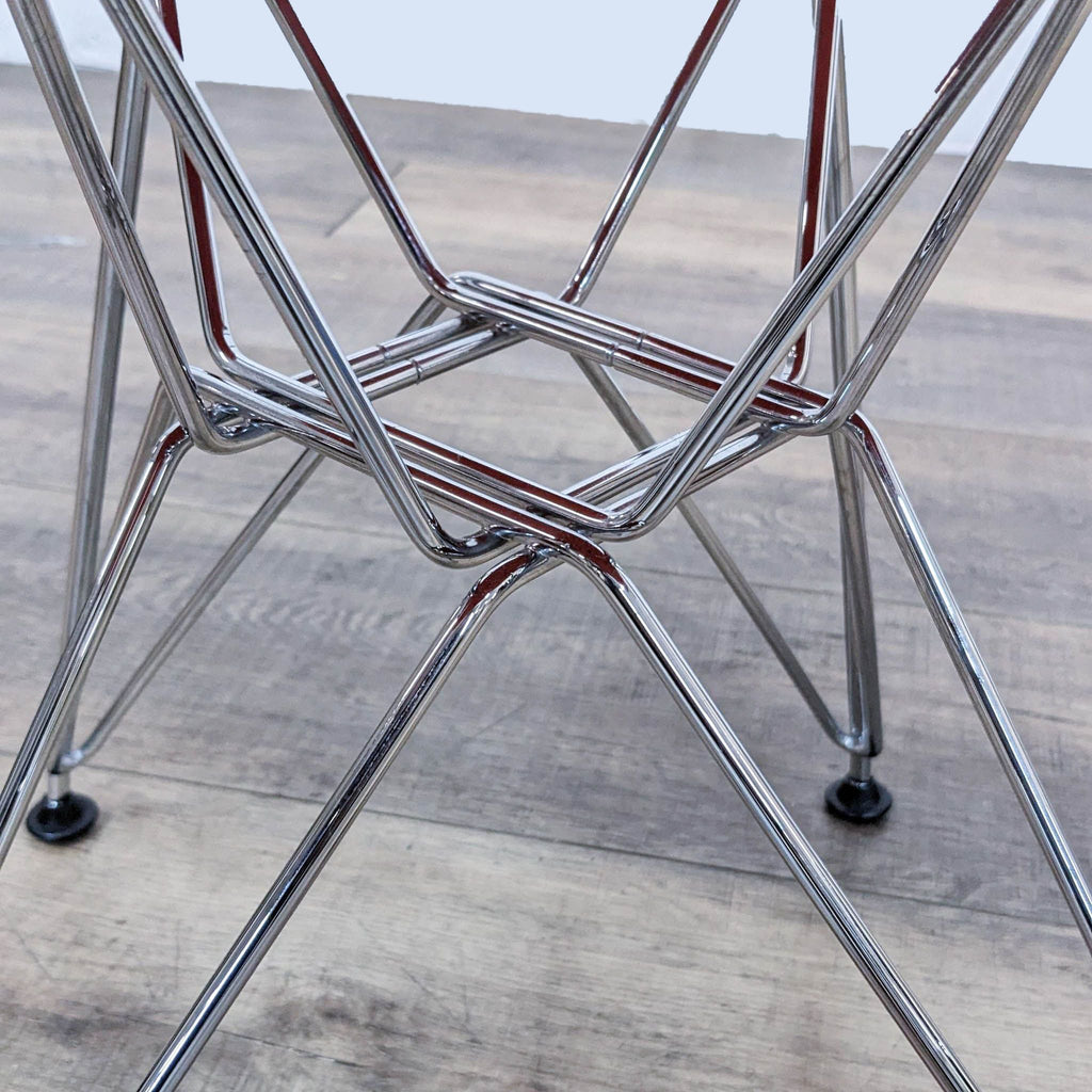 Herman Miller Eames Molded Side Chair