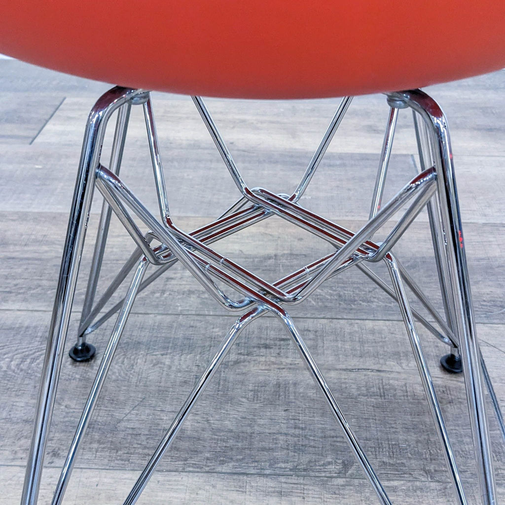 Herman Miller Eames Molded Side Chair