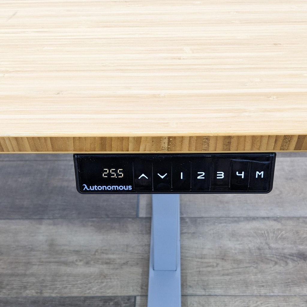 Autonomous Adjustable Sit Stand Desk