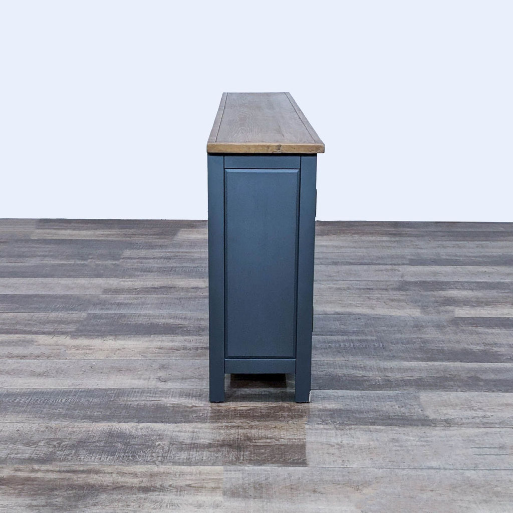 Metal TV Stand/Cabinet