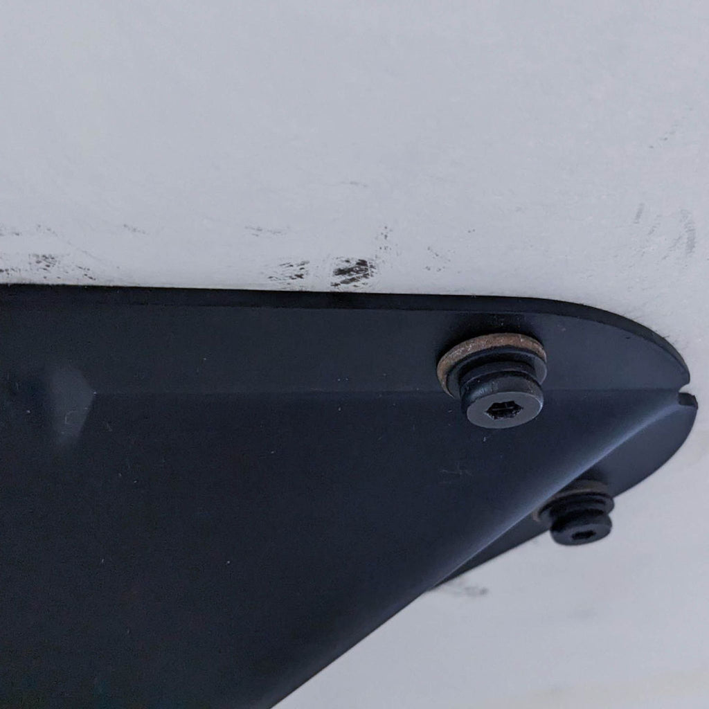 Modern Circular Dining Table