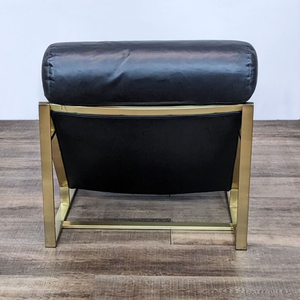 Cruisin’ Lounge Chair From Thayer Coggin