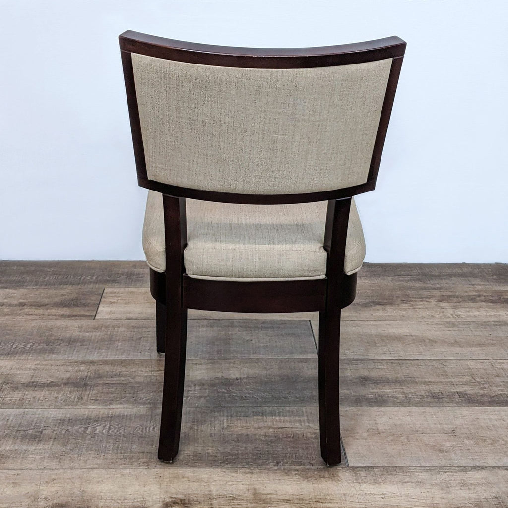 Sitcom 8-Piece Contemporary Extendable Dining Set