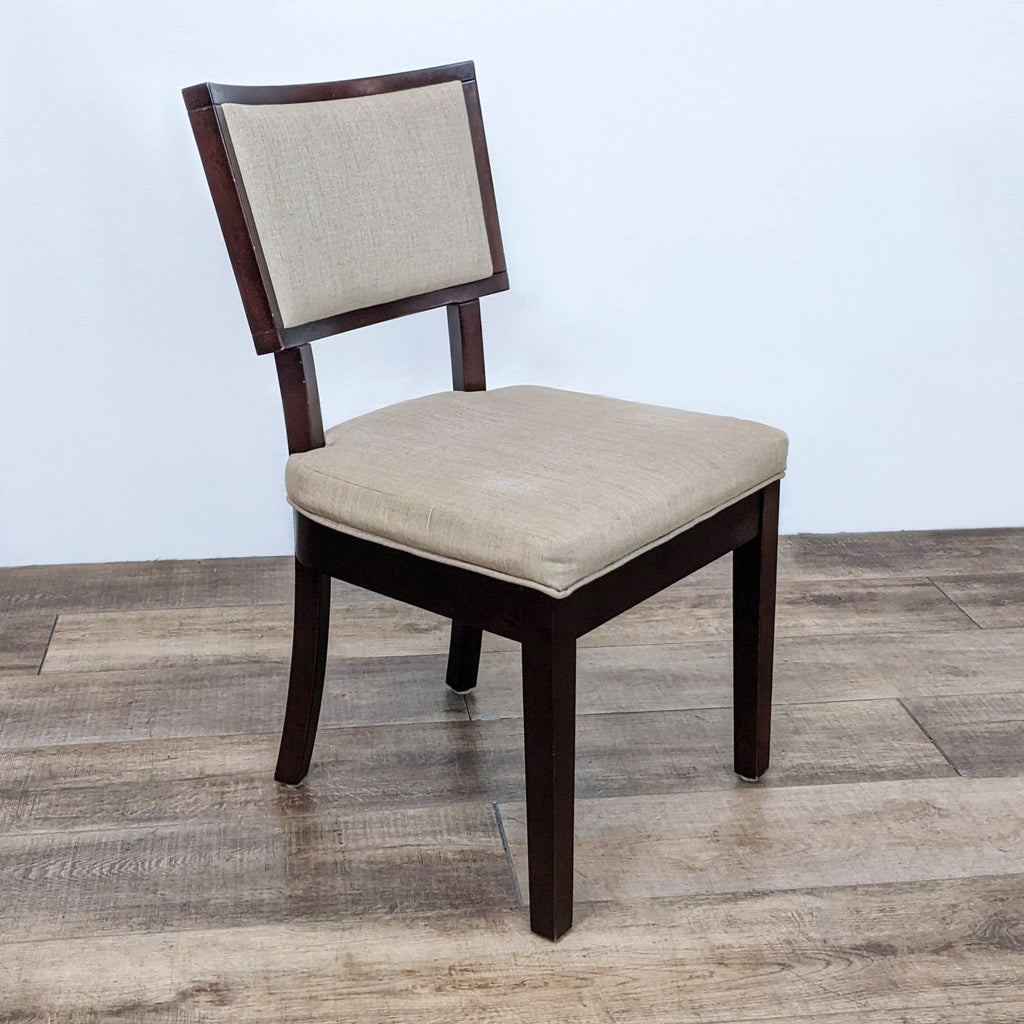 Sitcom 8-Piece Contemporary Extendable Dining Set