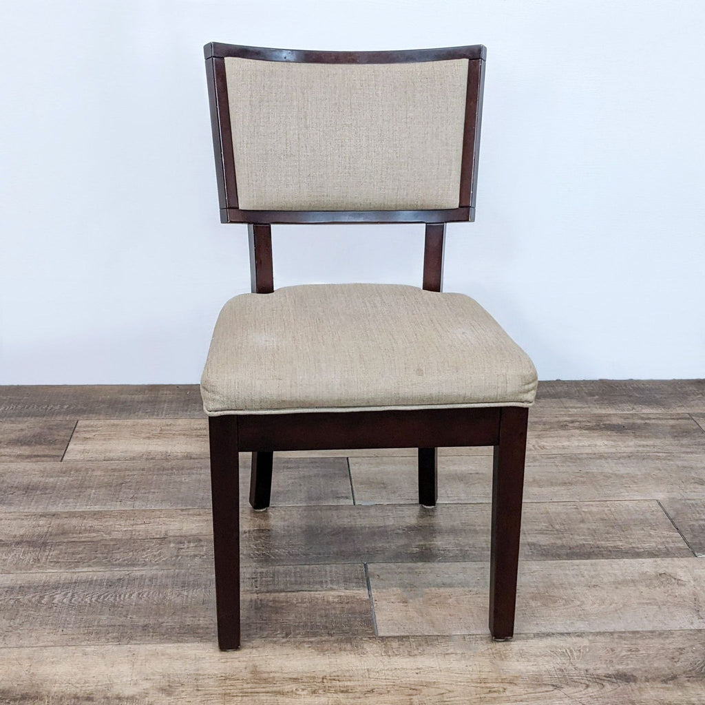 Sitcom 8-Piece Contemporary Extendable Dining Set