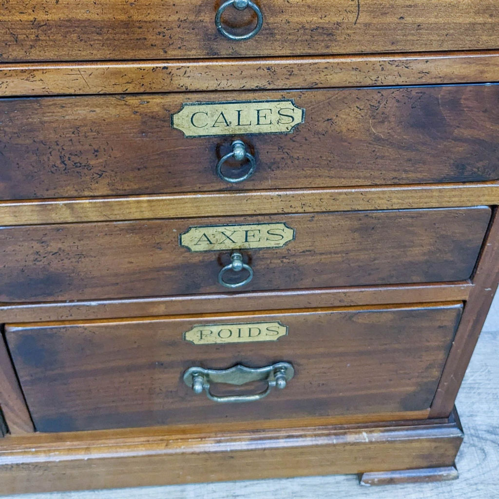 Vintage 16 Drawer Small Parts Machinists Cabinet/Antique Pharmacy Chest of Drawers