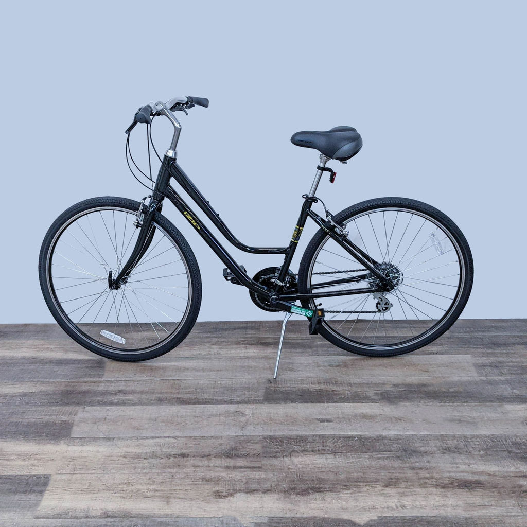 IZIP Comfort Cruiser Bike for Urban Commuting and Leisure Rides