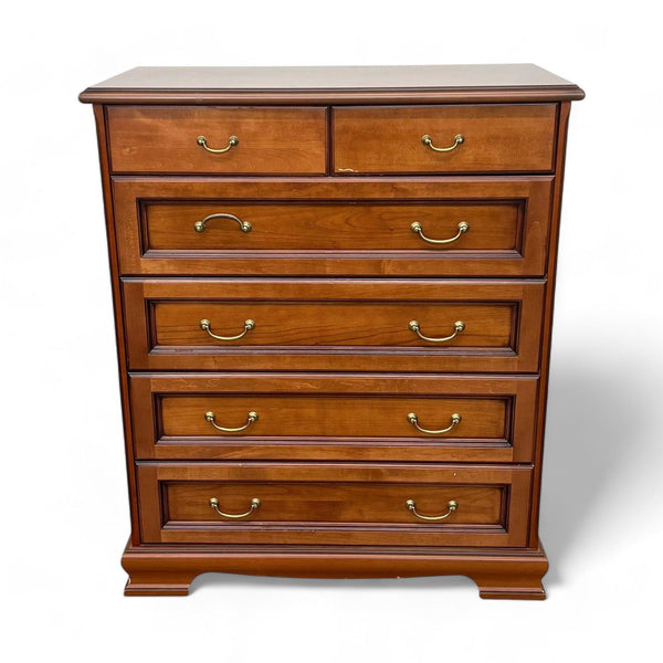 Reperch classic 6-drawer chest in mahogany with brass handles and decorative panels.
